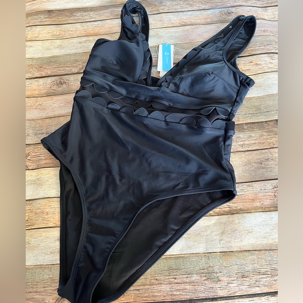 NWT Cupshe Black Plunge Scallop Mesh Cheeky One Piece Swimsuit Size Medium